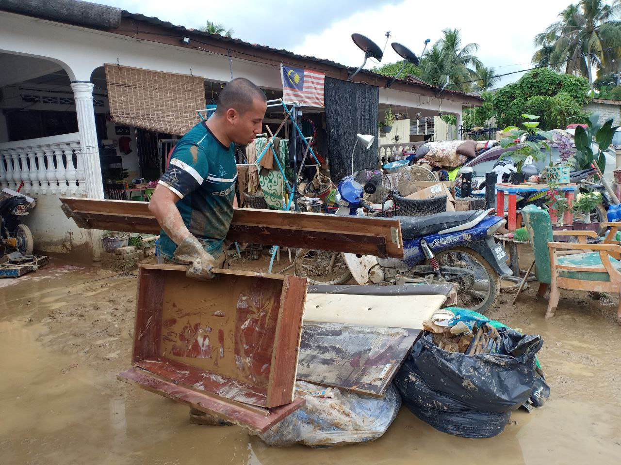 CSR Bantuan Banjir